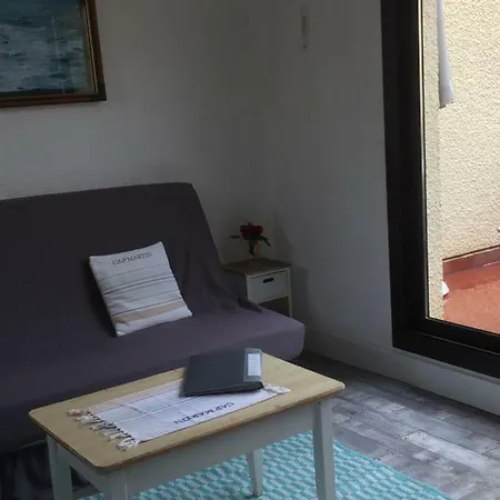 Studio St Loup Διαμέρισμα